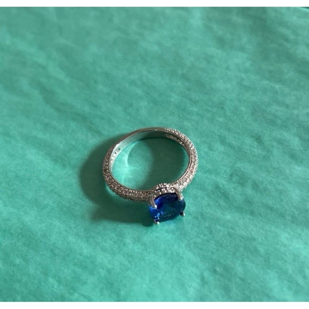 Sterling Silver Sapphire Ring with CZ stones size 7.5